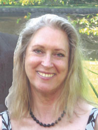 Anne Bach